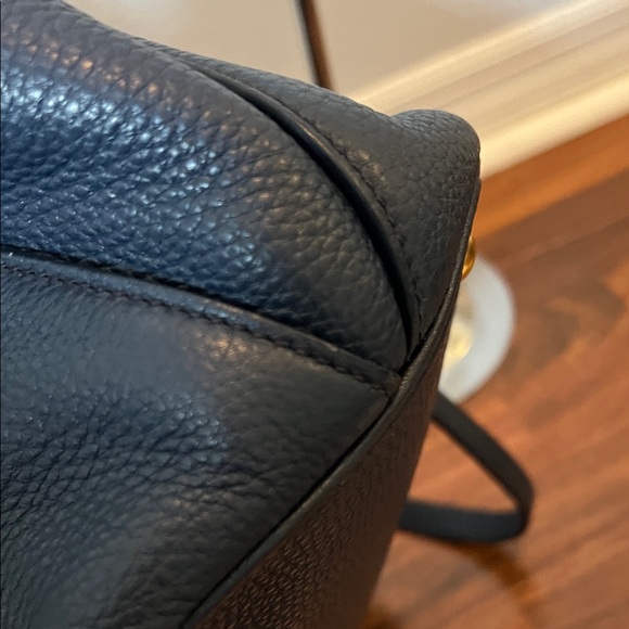 3101 Prada Blue Leather Women's Bag - Picture 5 of 12